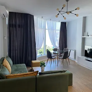 https://maias-sweet-home.batumihotels.net